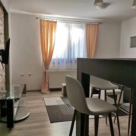 Apartman Aleksa Apartamento *